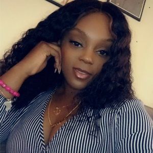 Meet your Posher, Sade